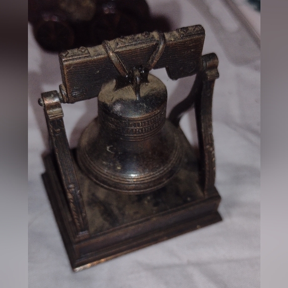 Vintage Iron/Brass Miniature Pencil Sharpeners - Picture 12 of 16